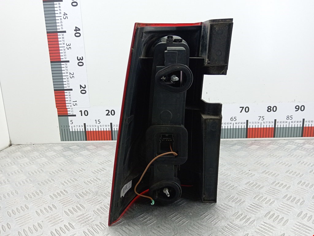 Фонарь задний правый DACIA Logan I 2006-2012