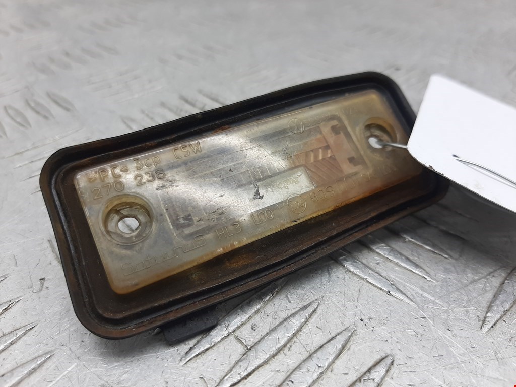 Фонарь подсветки номера VOLKSWAGEN Touran 2003-2010