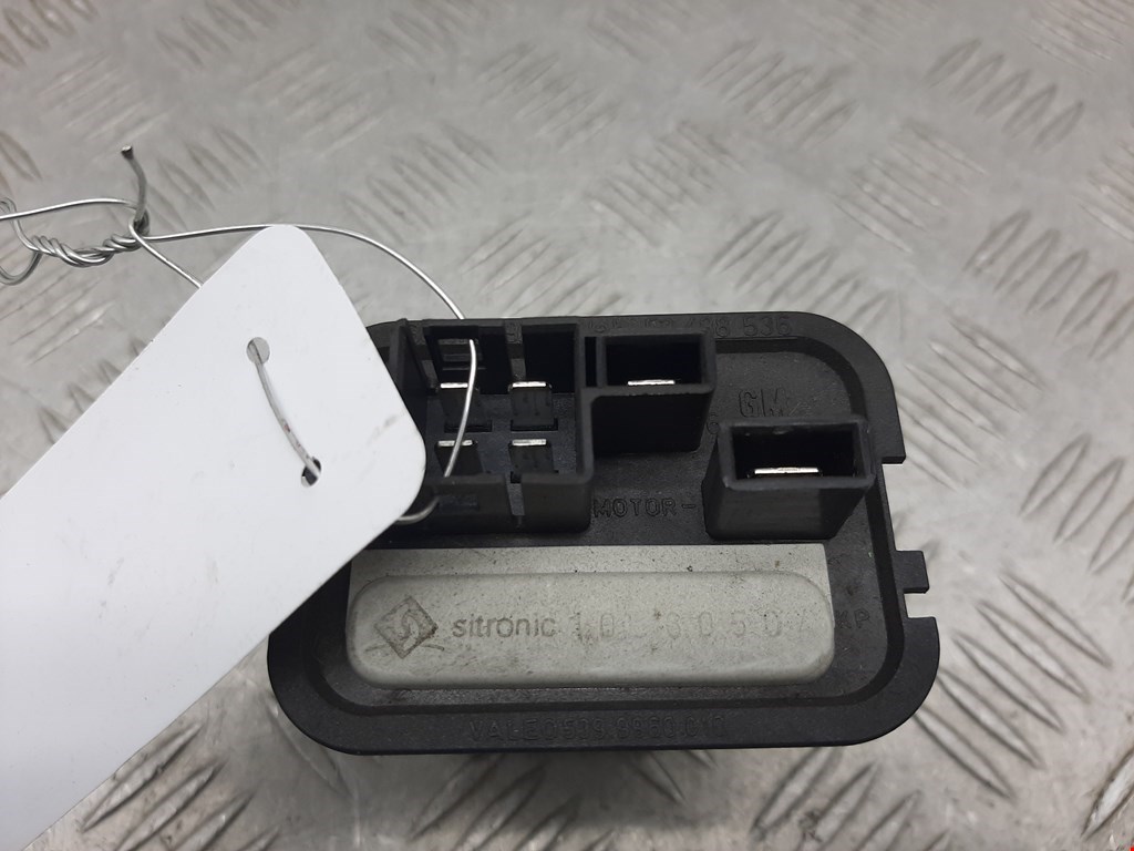 Резистор отопителя (сопротивление печки) OPEL Zafira B 2005-2012