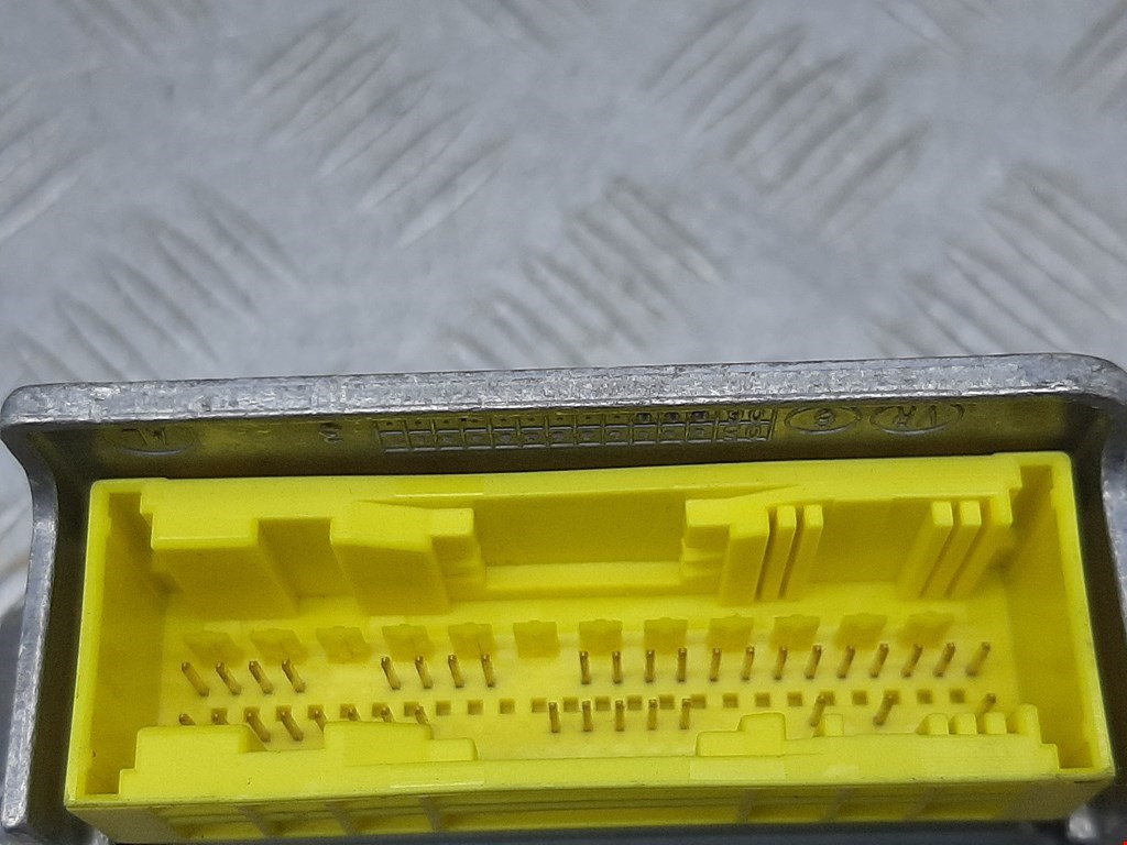 Блок управления AIR BAG VOLKSWAGEN Touran 2003-2010