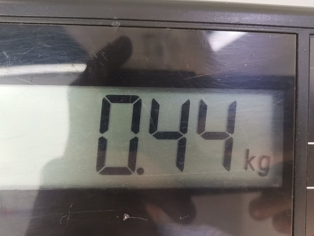 Решетка в бампер VOLKSWAGEN Golf V 2003-2009