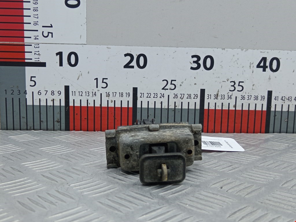 Ограничитель открывания двери MERCEDES-BENZ M-Class W163 ML 1997-2005