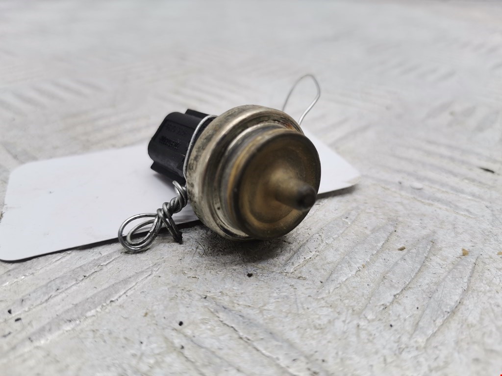 Датчик температуры (охлаждающей жидкости) RENAULT Clio 2012-2019