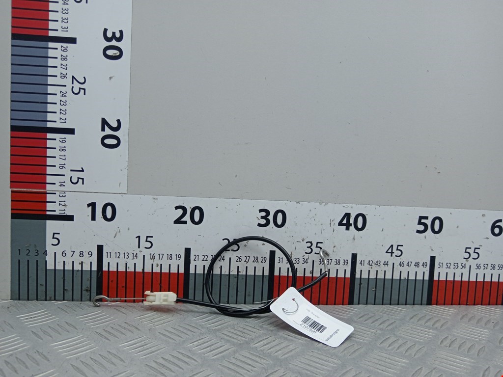 Трос двери Mercedes E-Class (W210) (1995-2003)