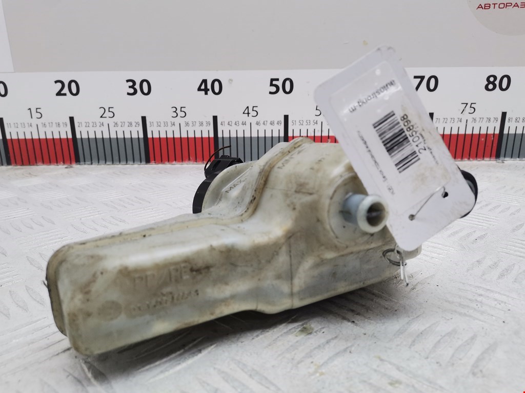 Бачок главного тормозного цилиндра VOLKSWAGEN Passat B7 2011-2015