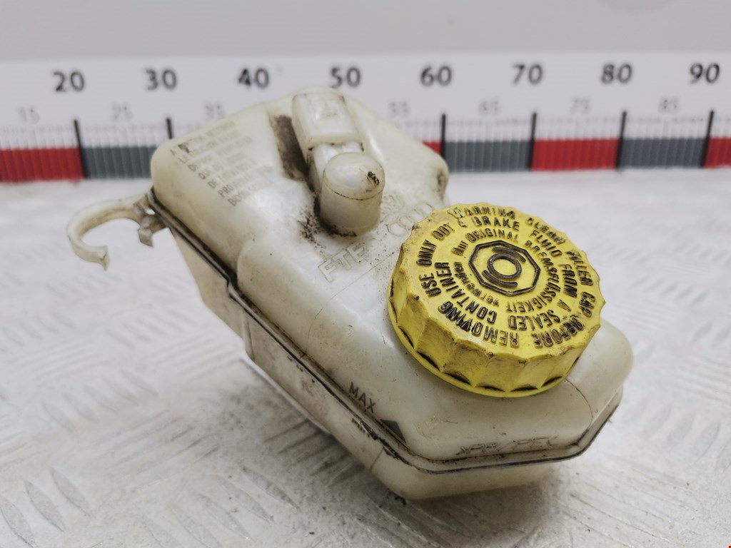 Бачок главного тормозного цилиндра SEAT Ibiza 2002-2008