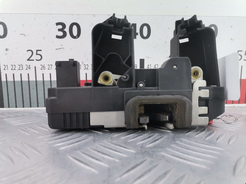 Замок двери сдвижной OPEL Combo C 2001-2011