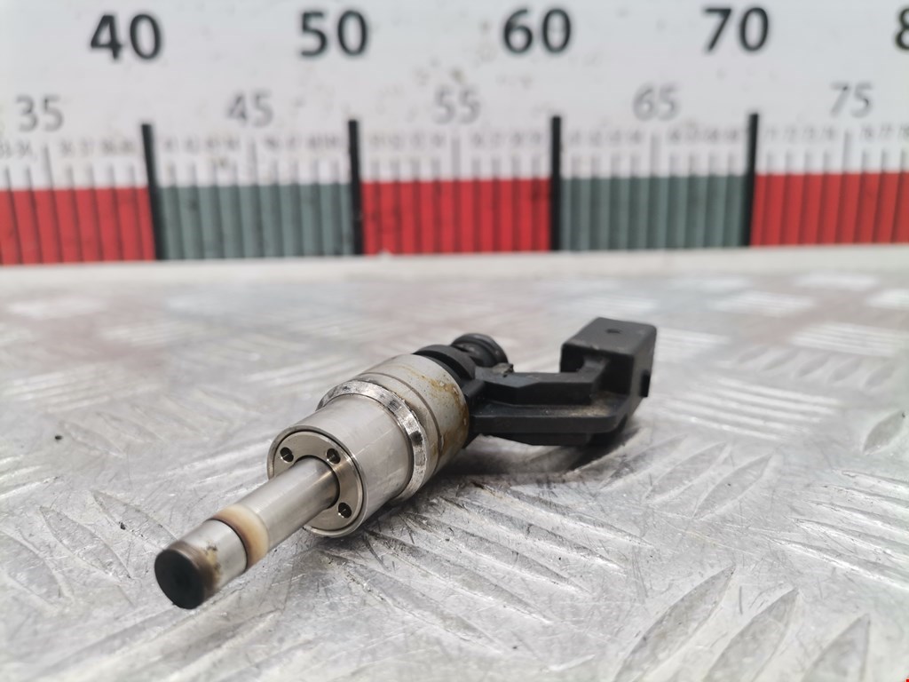 Форсунка дизельная электрическая VOLKSWAGEN Passat B6 2005-2011