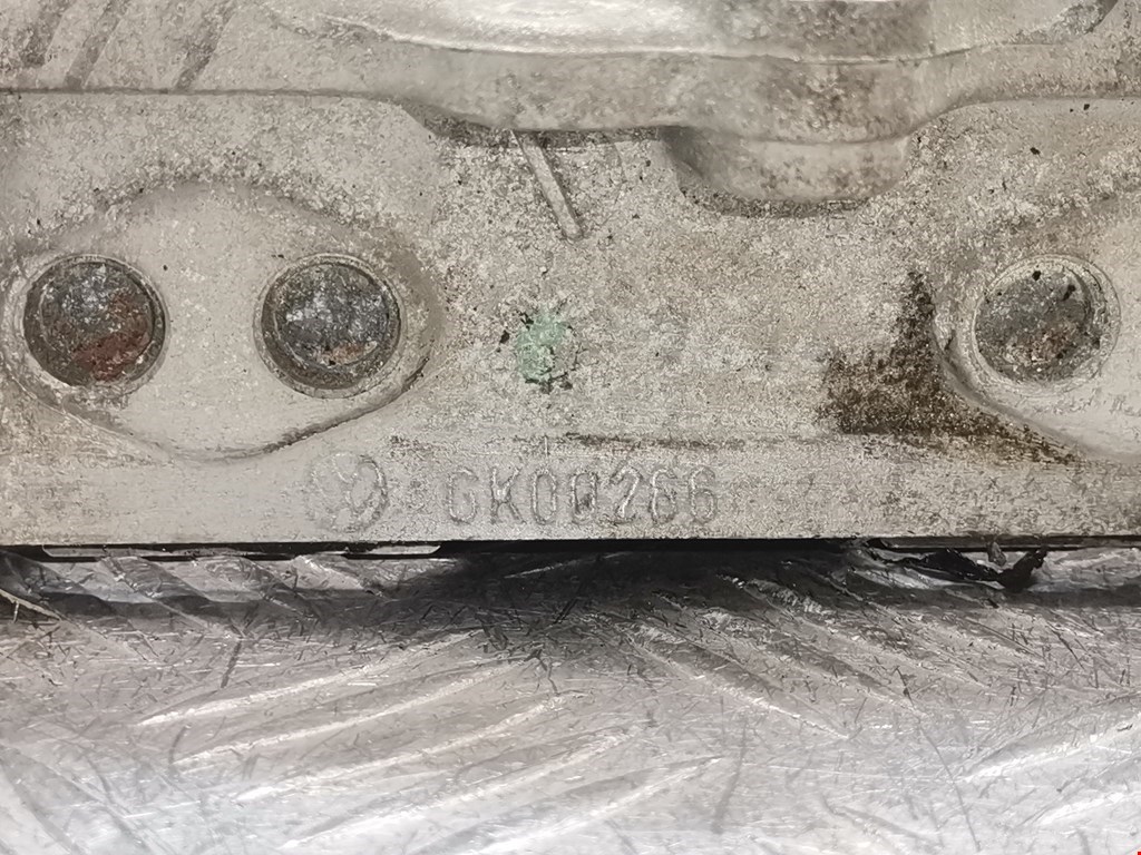 Рампа топливная (рейка) VOLKSWAGEN Passat B6 2005-2011