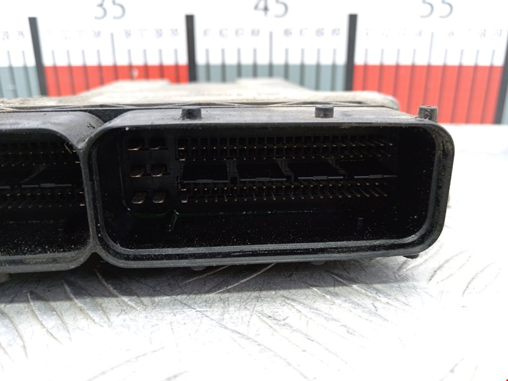 Блок управления двигателя (ЭБУ) OPEL Zafira B 2005-2012