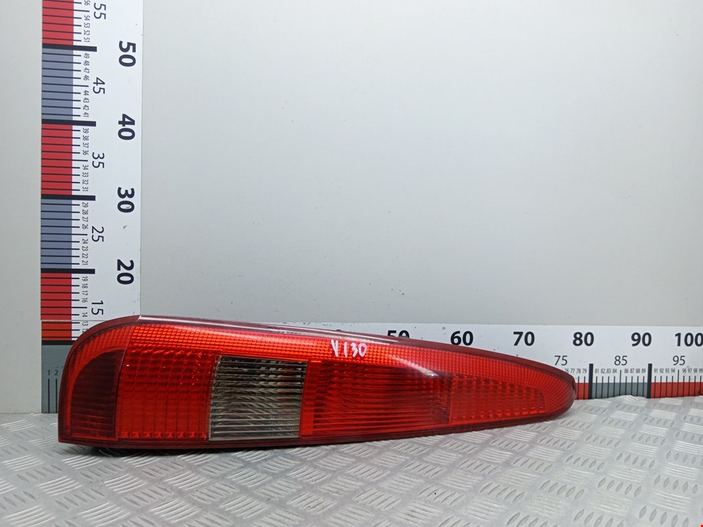 Фонарь задний левый Ford Fusion (2002-2012)