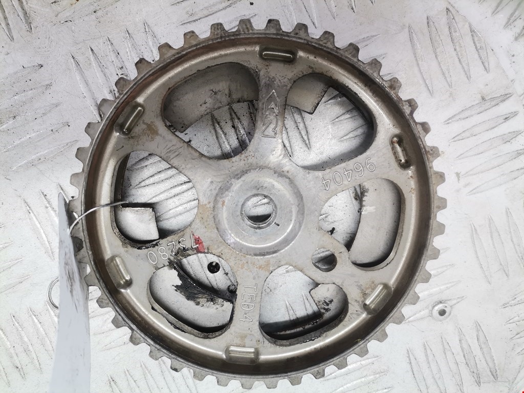 Шестерня (шкив) распредвала MAZDA Mazda 3 BK 2003-2009