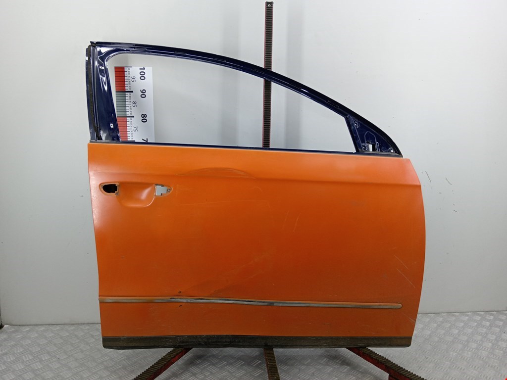 Дверь передняя правая VOLKSWAGEN Passat B6 2005-2011