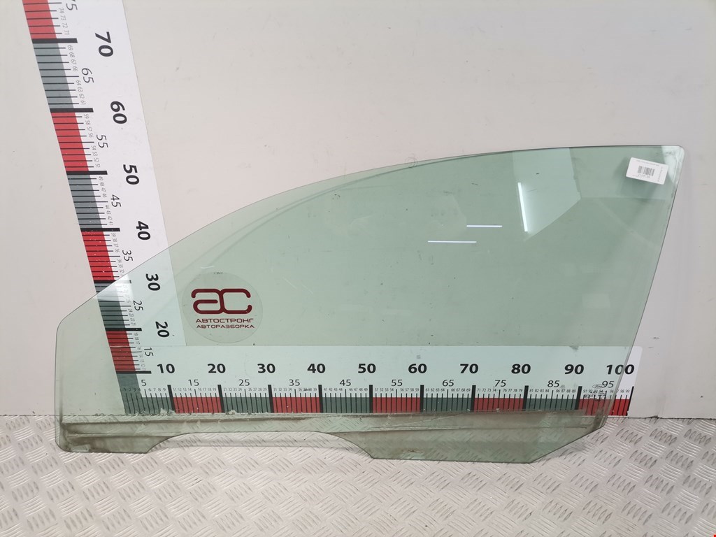 Стекло двери переднее левое FORD Focus I 1998-2005