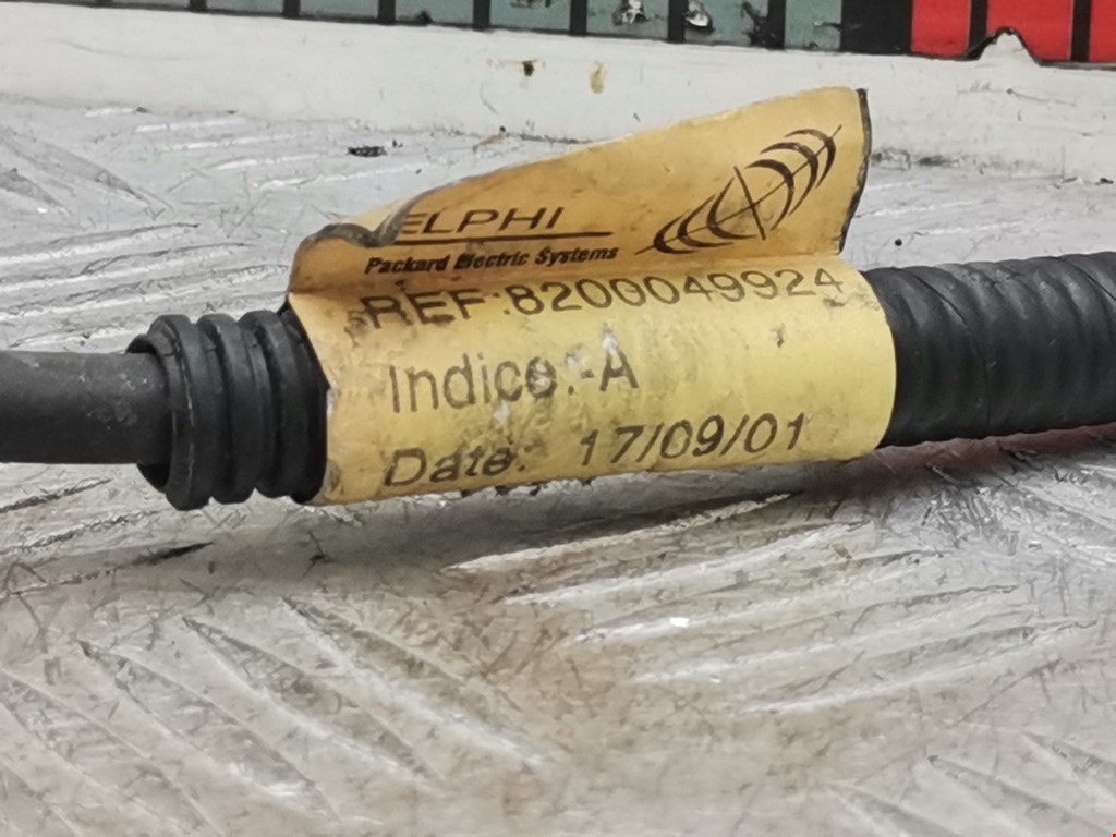 Клемма аккумулятора (минус) - RENAULT Scenic I 1996-2003