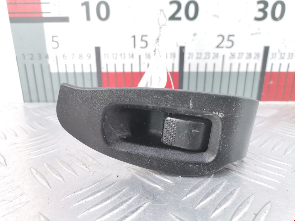 Кнопка стеклоподъемника SUBARU Legacy 1998-2004