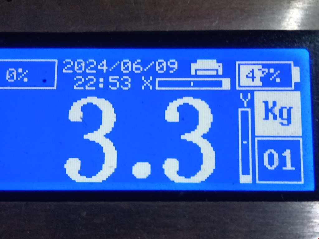 Стекло двери переднее правое VOLKSWAGEN Passat B6 2005-2011