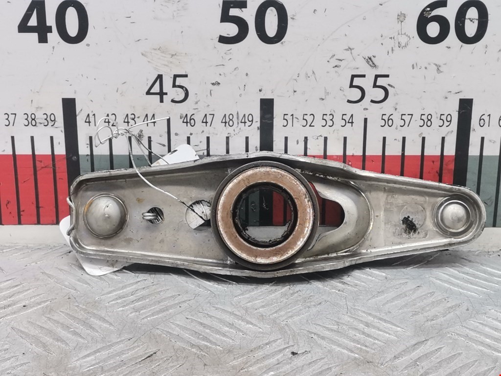 Вилка сцепления VOLKSWAGEN Passat B6 2005-2011