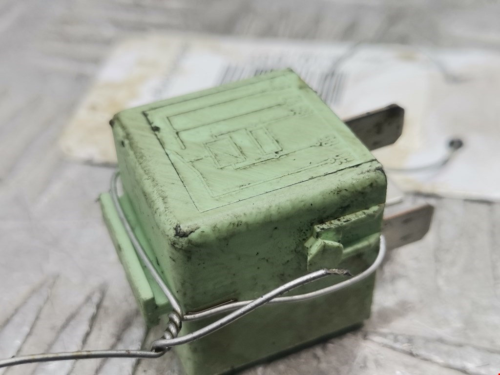 Реле BMW 3er E46 1998-2006