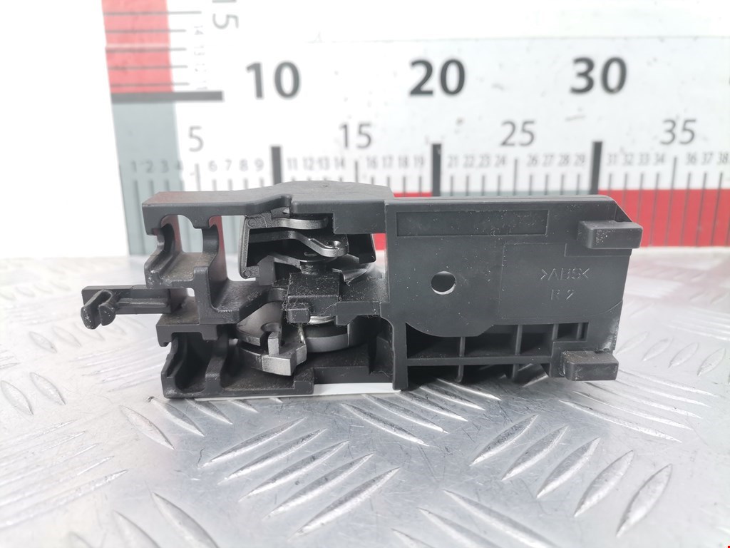 Ручка дверная передняя внутренняя правая SUZUKI Swift 2004-2010