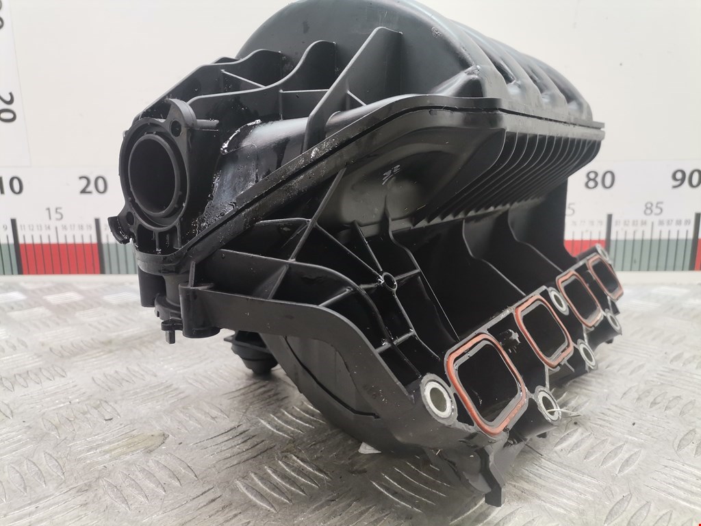 Коллектор впускной VOLKSWAGEN Passat B6 2005-2011