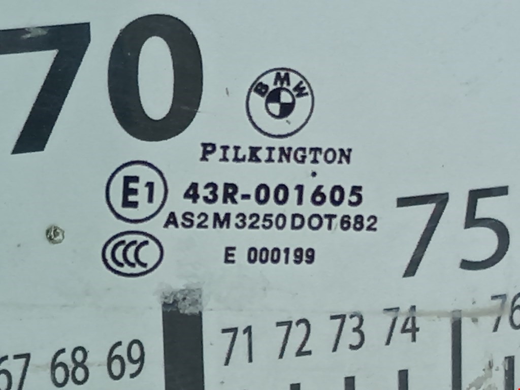 Стекло двери заднее правое BMW 7er 7 серия E65/E66 2001-2008