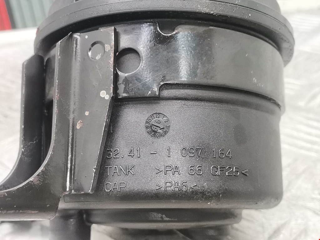 Бачок ГУР (гидроусилителя) BMW 5er 5 серия E39 1995-2004