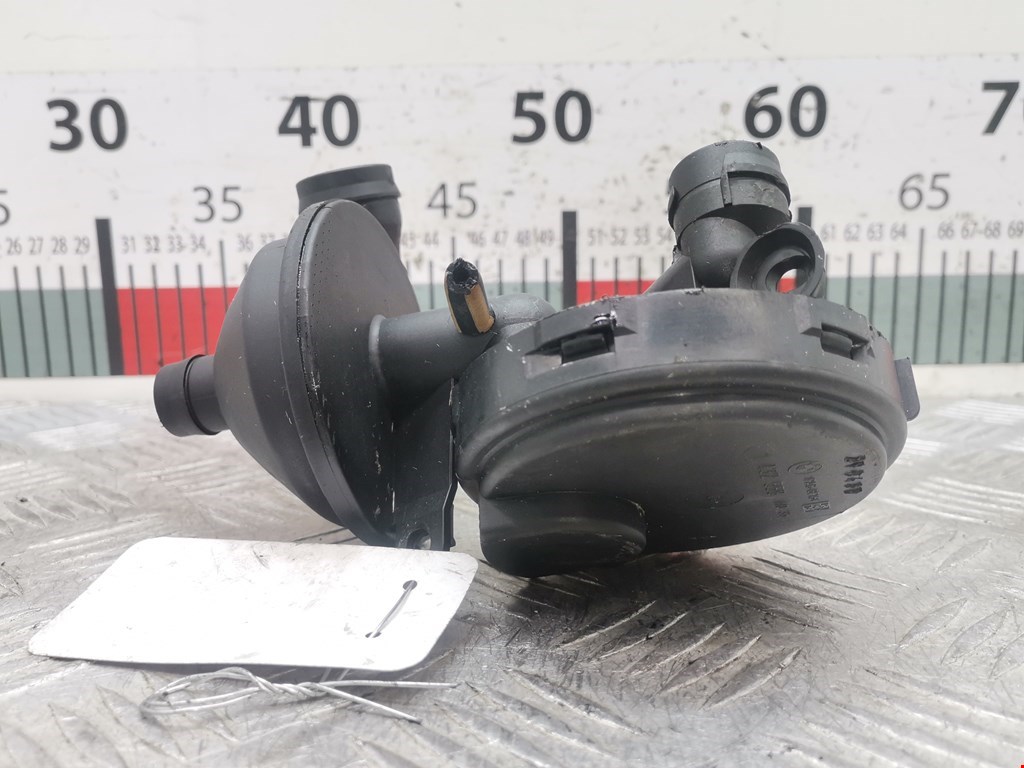 Маслоотделитель (сапун) BMW 5-Series (E39) (1995-2004)