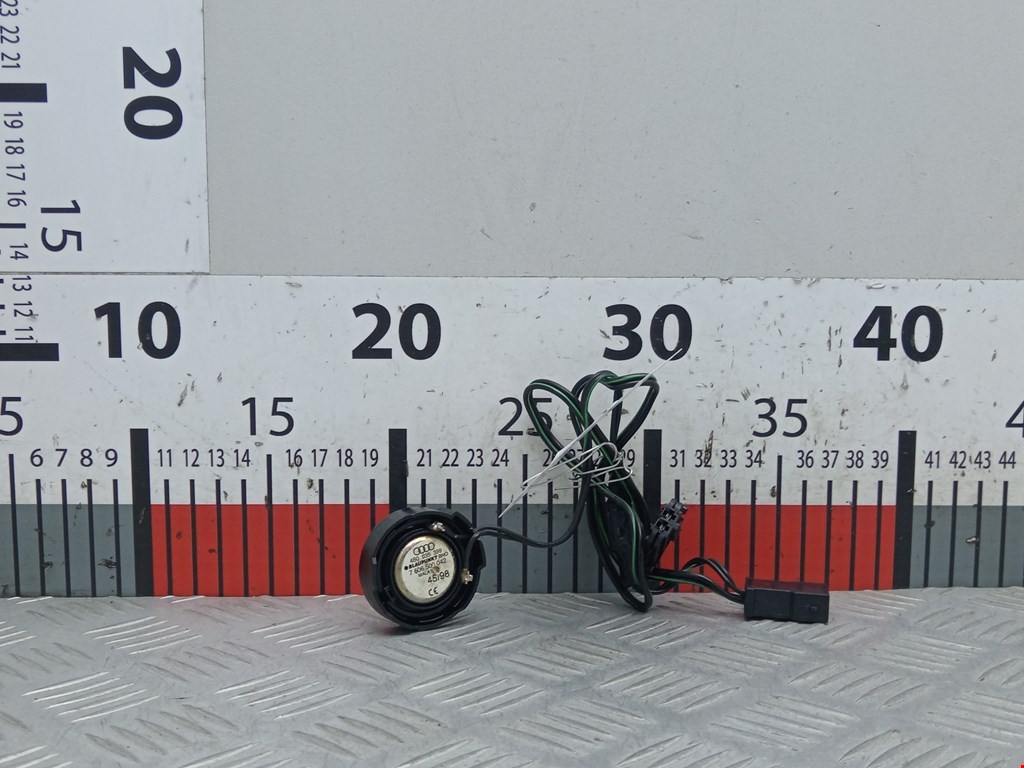 Динамик AUDI A6 C5 1997-2004