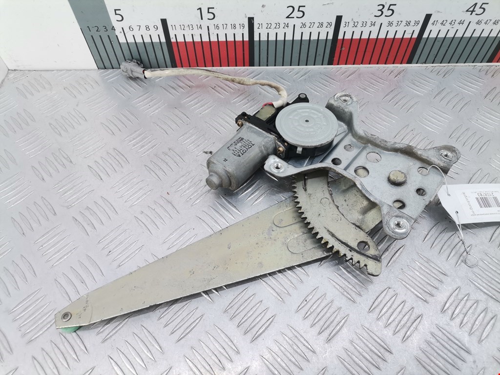 Стеклоподъемник задний правый TOYOTA Land Cruiser Prado 90 1996-2002