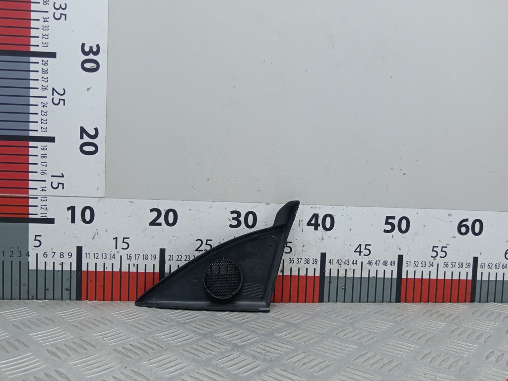 Накладка декоративная внутренняя (заглушка) зеркала правого Mercedes C-Class (W203) (2000-2008)