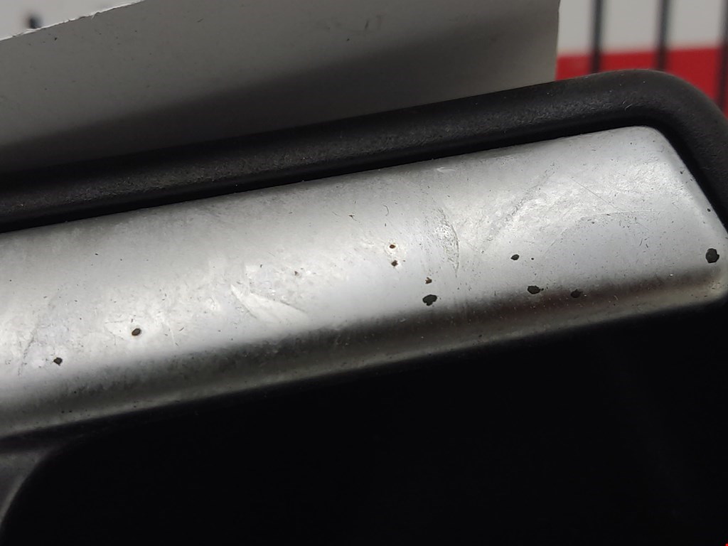 Ручка дверная задняя внутренняя правая VOLKSWAGEN Touran 2003-2010