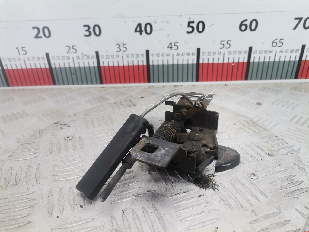 Замок капота SEAT Alhambra 1996-2010