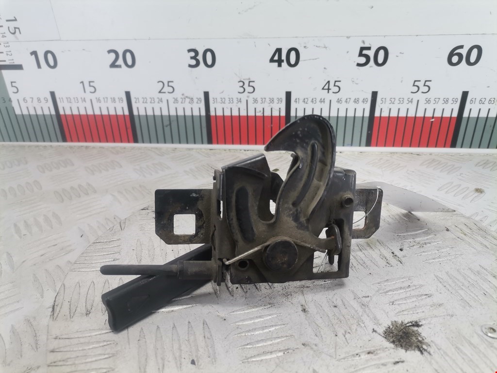 Замок капота SEAT Alhambra 1996-2010