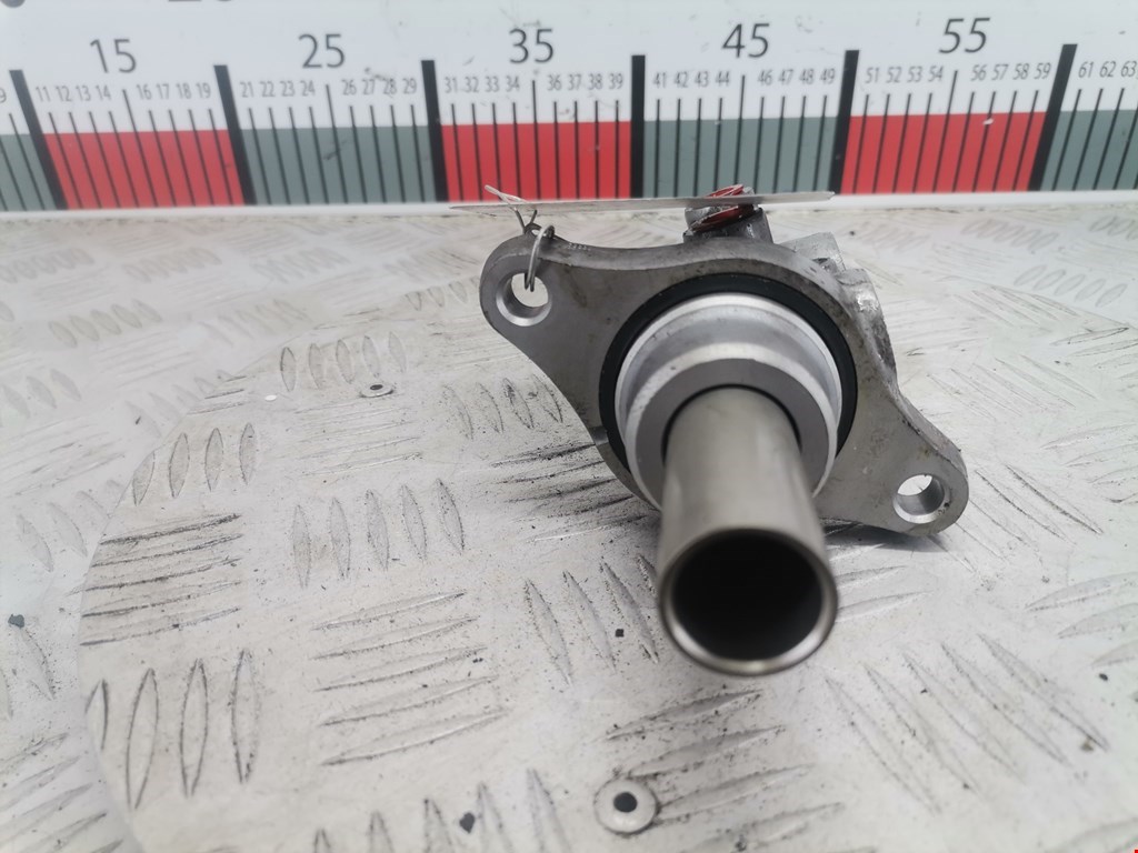 Цилиндр тормозной главный MITSUBISHI Outlander GF0W 2012-н.в.