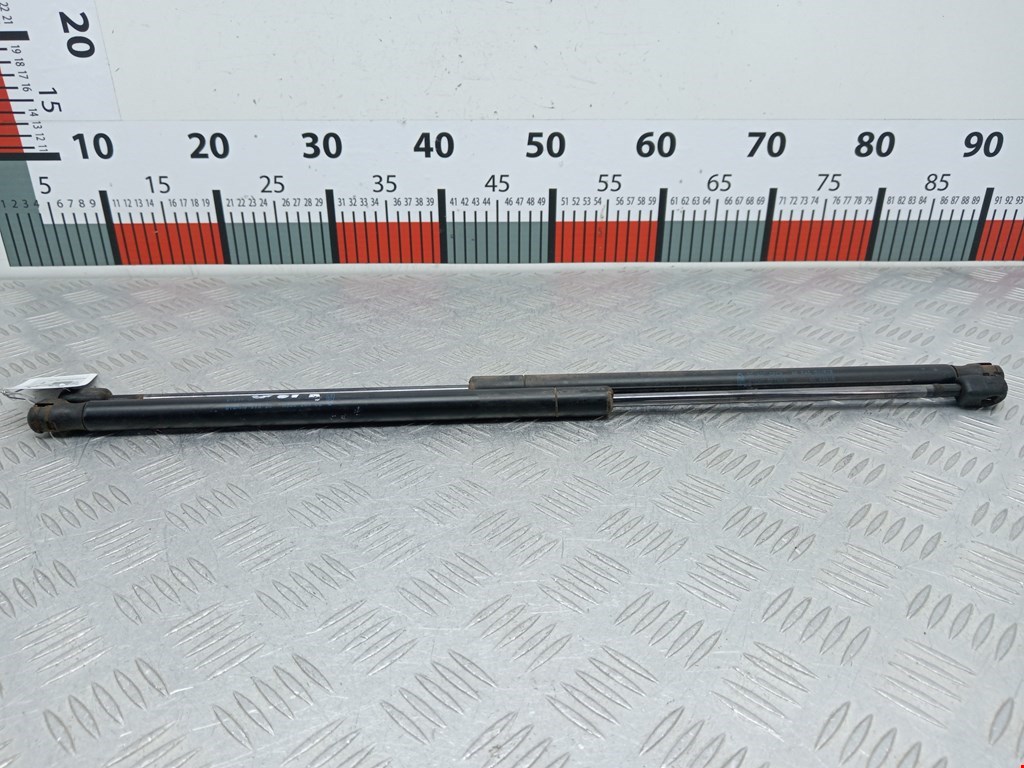 Амортизатор крышки (двери) багажника FORD Fusion 2002-2012