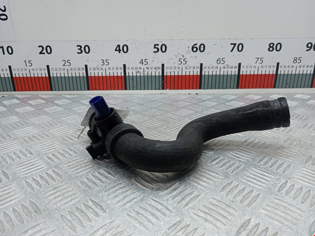 Патрубок AUDI A6 C5 1997-2004