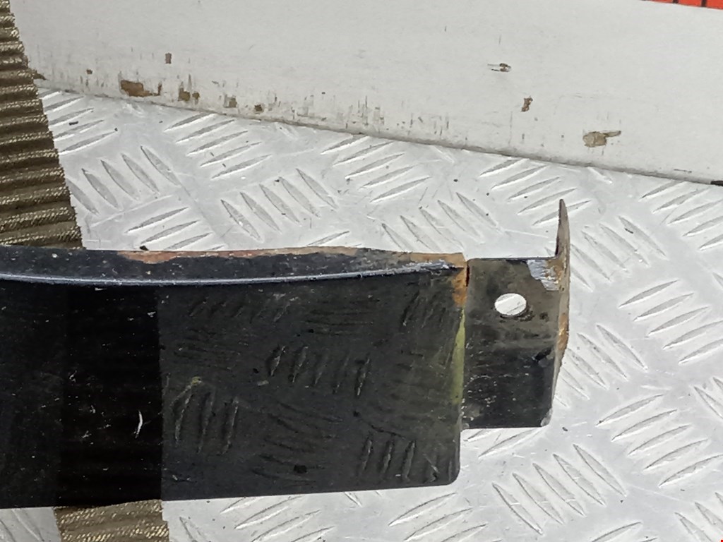 Крыло переднее правое VOLKSWAGEN Passat B6 2005-2011