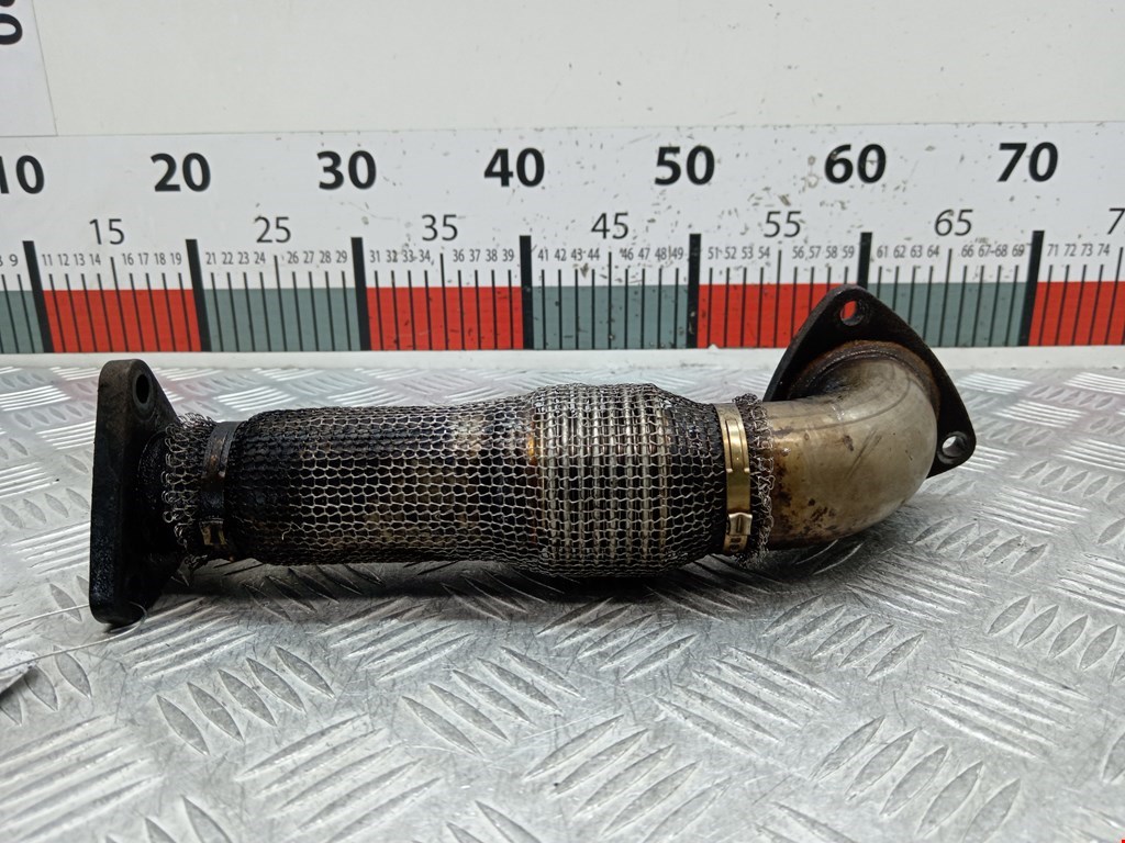 Труба приемная глушителя Audi A6 C5 (1997-2005)