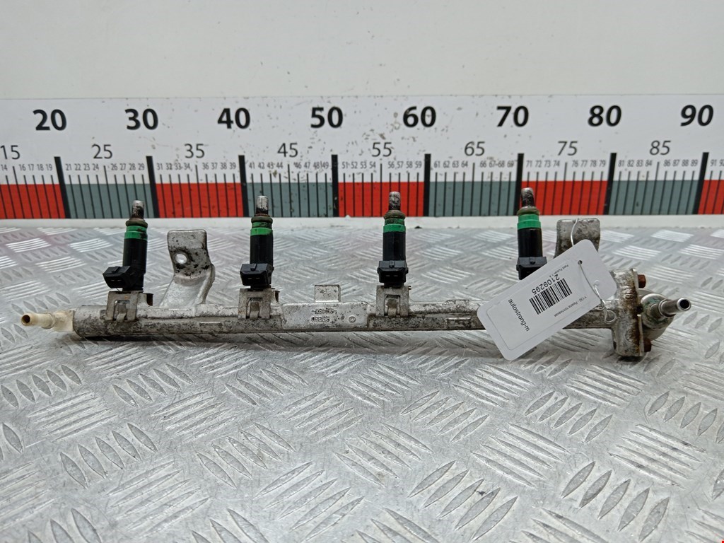 Рампа топливная (рейка) FORD Fusion 2002-2012