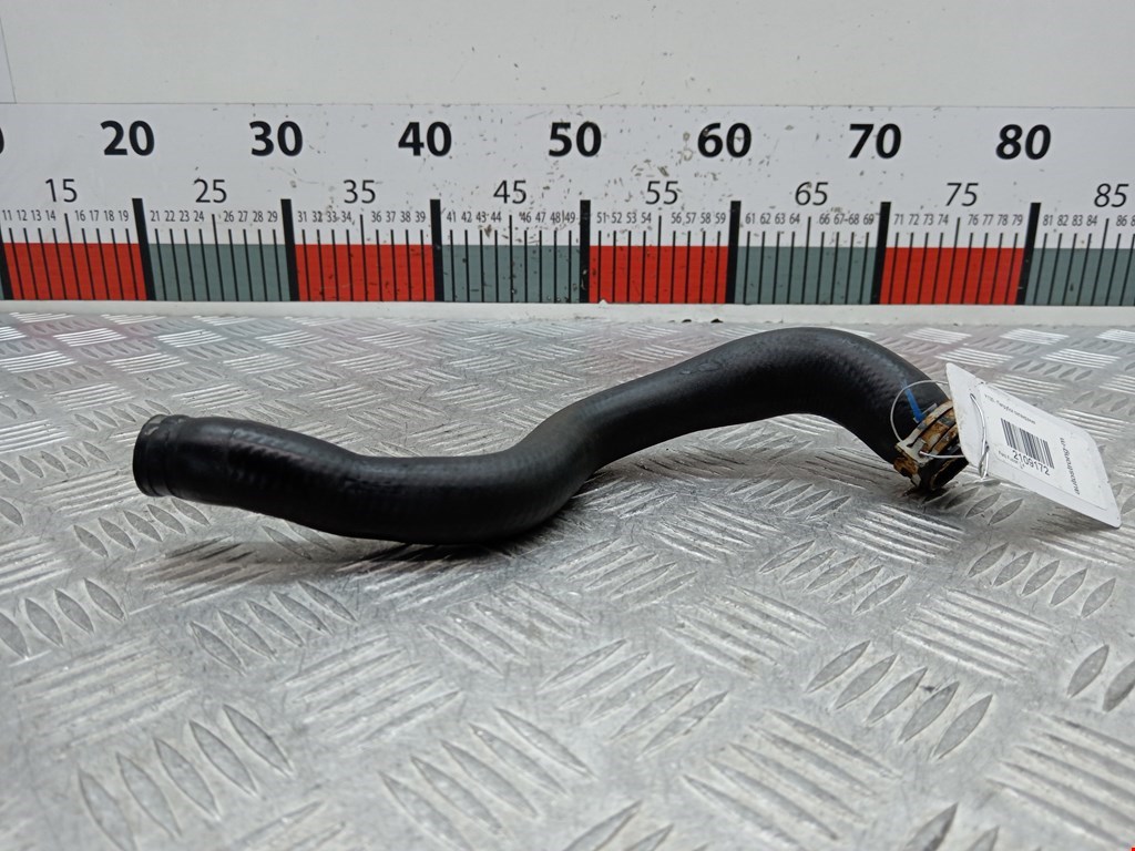 Патрубок системы охлаждения Ford Fusion (2002-2012)