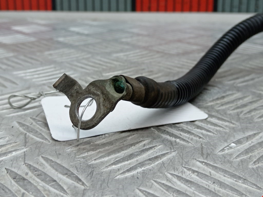 Клемма аккумулятора (минус) - FORD Fusion 2002-2012