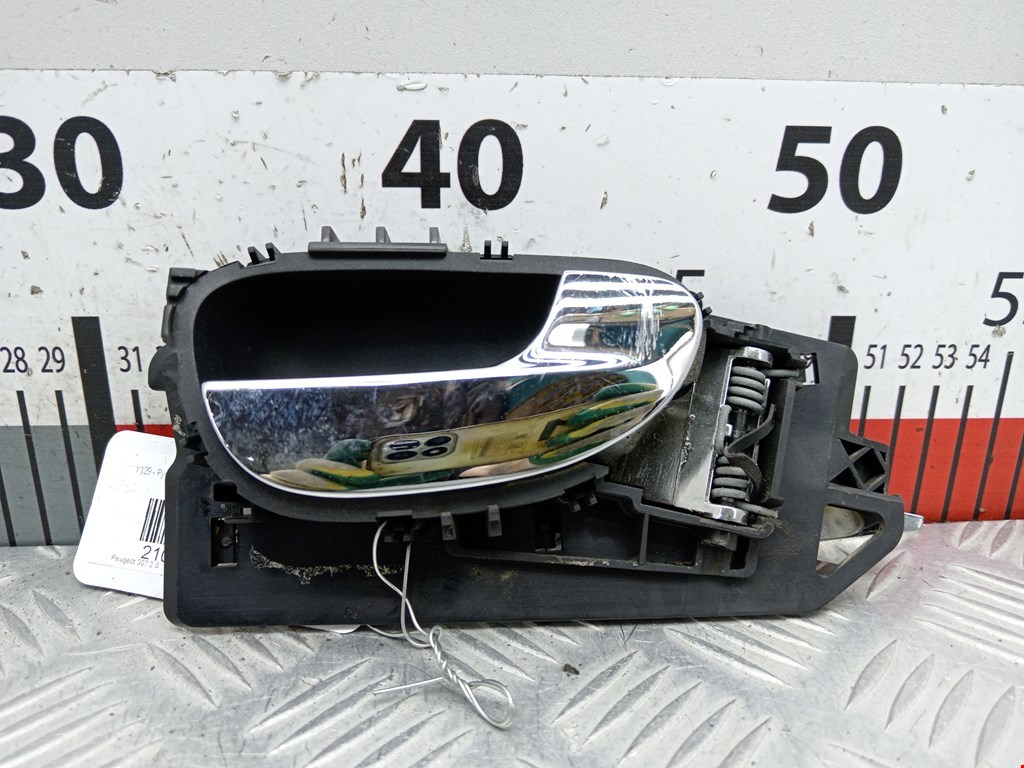 Ручка дверная передняя внутренняя правая PEUGEOT 307 2001-2008