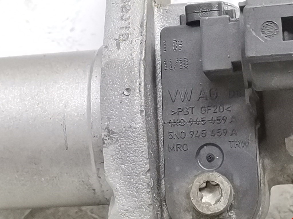 Цилиндр тормозной главный VOLKSWAGEN Passat B7 2011-2015