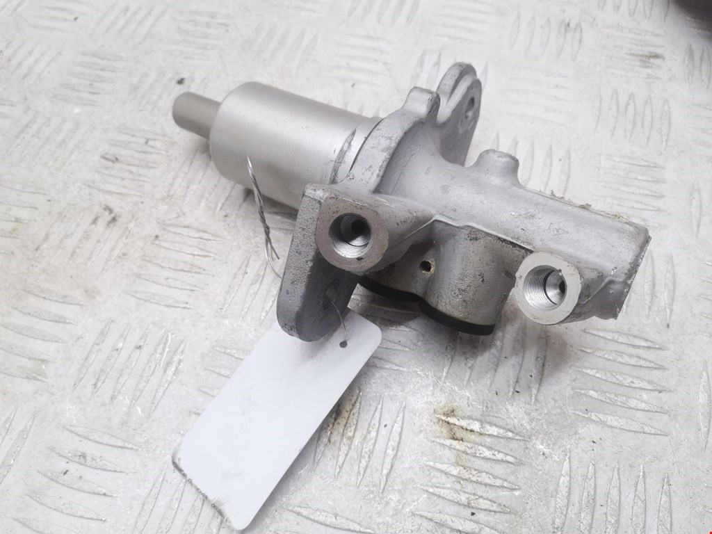 Цилиндр тормозной главный BMW 5er 5 серия F10/F11/F07 2009-2017