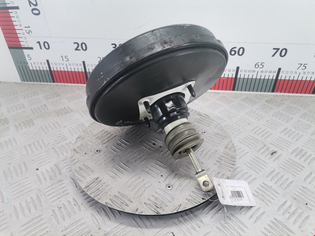 Усилитель тормозов вакуумный DACIA Sandero 2008-2012