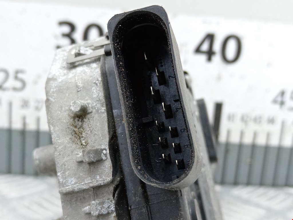 Моторчик стеклоочистителя передний SEAT Alhambra 1996-2010