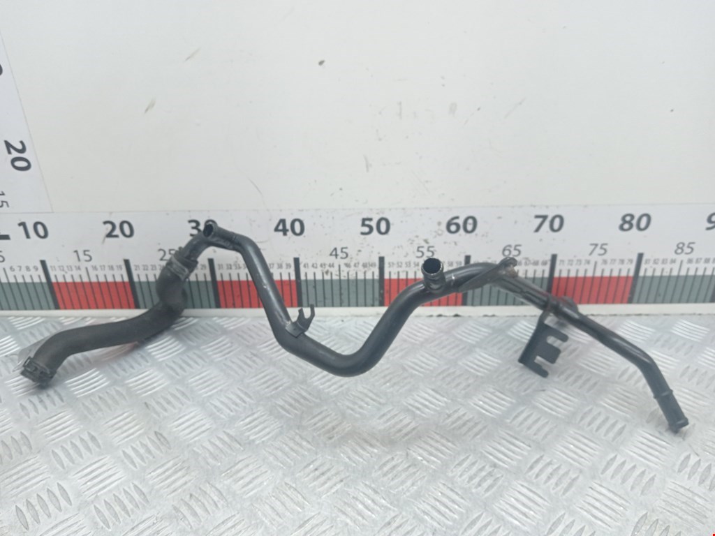 Патрубок VOLKSWAGEN Golf IV 1997-2003