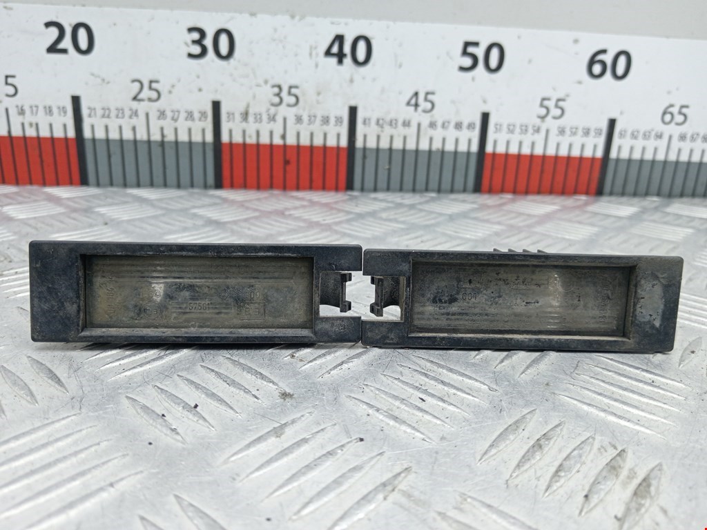 Фонарь подсветки номера OPEL Zafira B 2005-2012