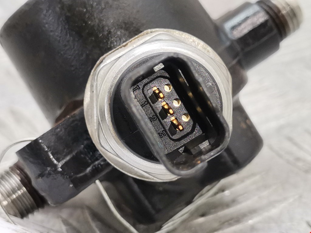 Датчик давления топлива FORD Mondeo IV 2007-2015